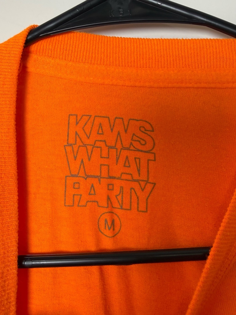KAWS tee - Picture 3 of 4